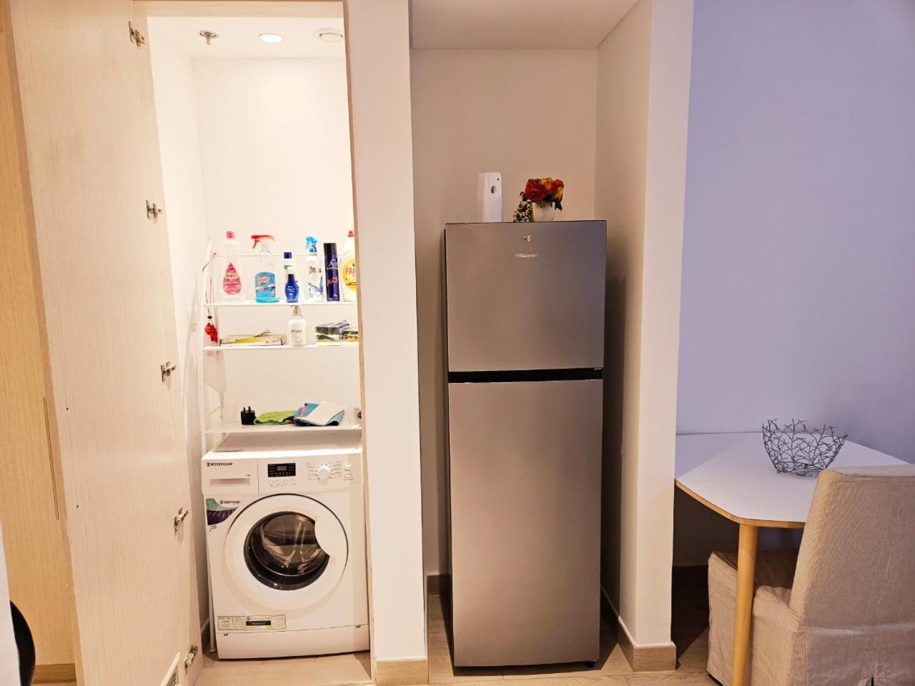 Cozy In Yas Island With Canal View Appartement Abou Dabi