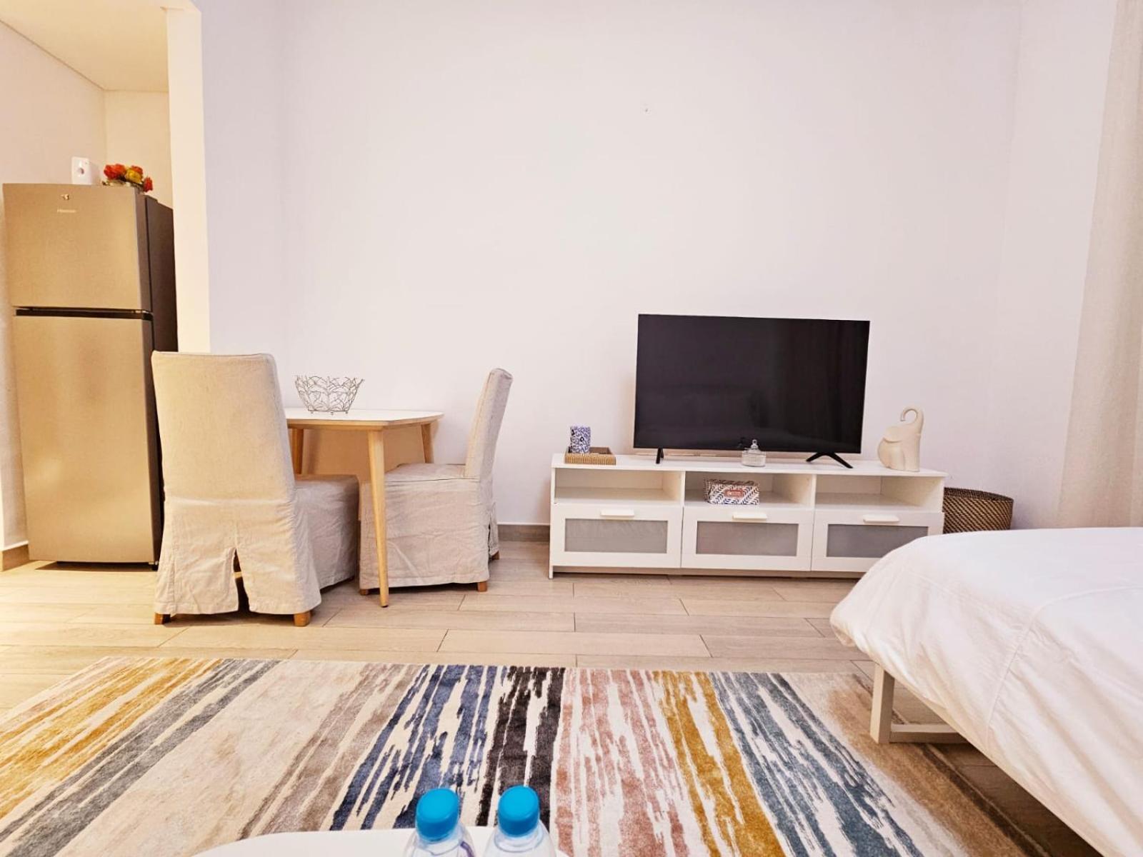 Cozy In Yas Island With Canal View Appartement Abou Dabi